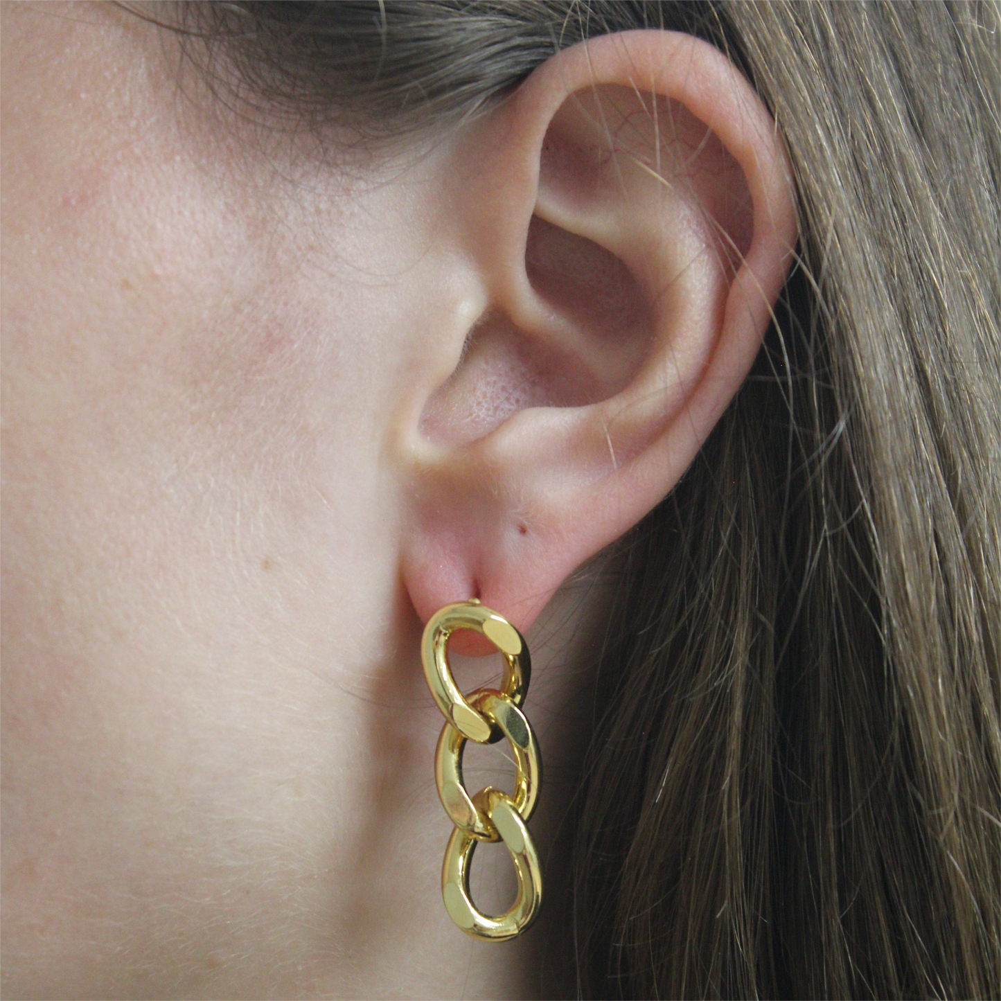 Simple Chain EARRING